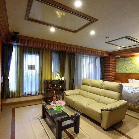 Hotel Water Gate Nagoya - Love Hotel For Couple - (Adults Only) Nagoia Exterior foto